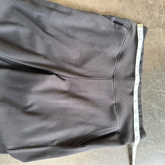 Last Pair! NWT Pact Black 100% Organic Cotton Fair Trade Airplane Joggers - Picture 6 of 7